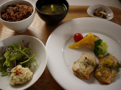 P1100576 (400x300).jpg